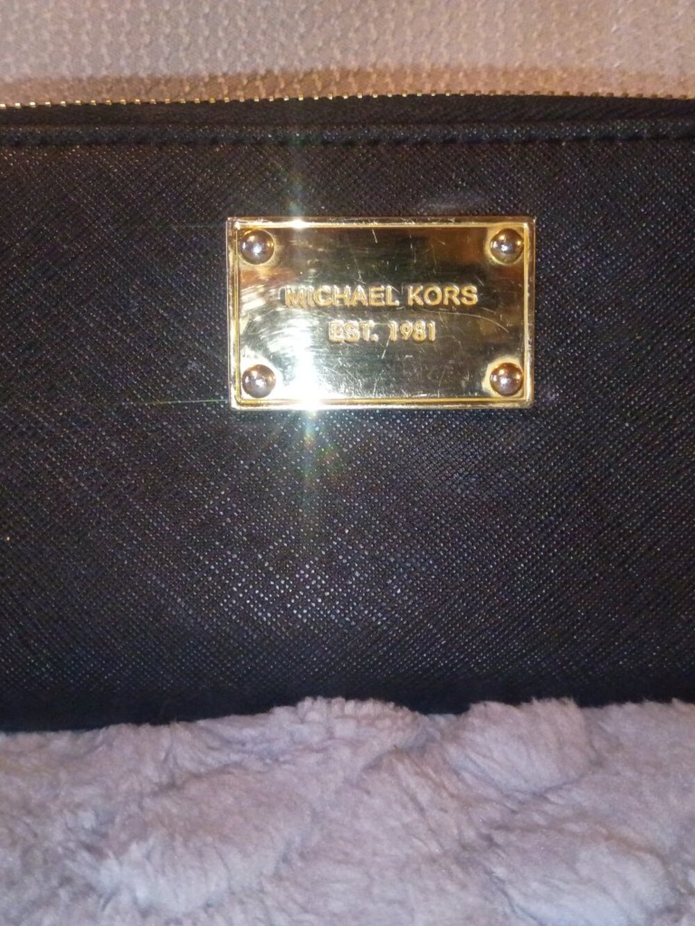 Michael Kors Jet Set Travel Saffiano Leather Zip-Around Wallet